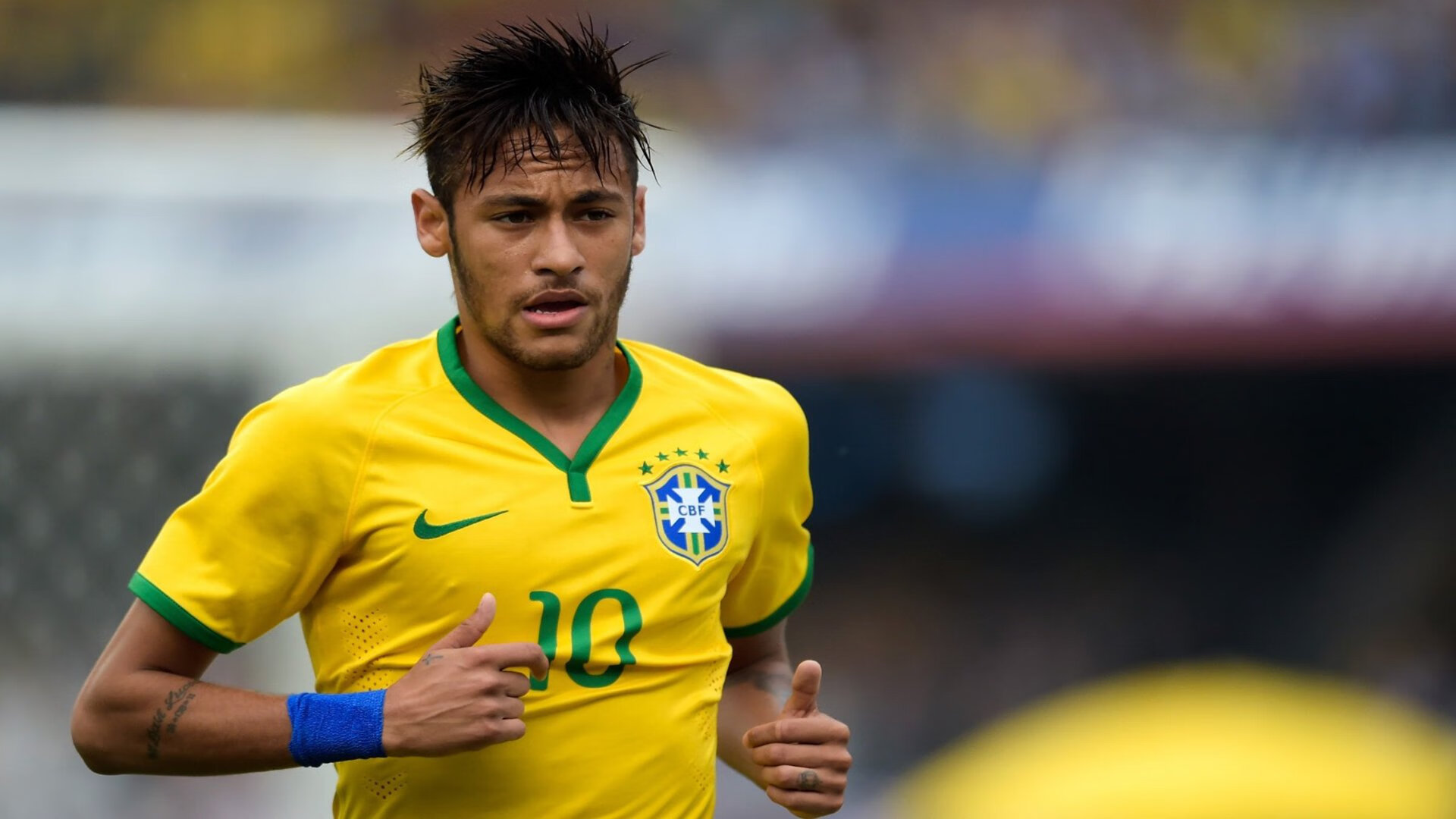 阿劳霍用实力证明自己，巴黎压制尼斯，一场定义法甲格局的较量